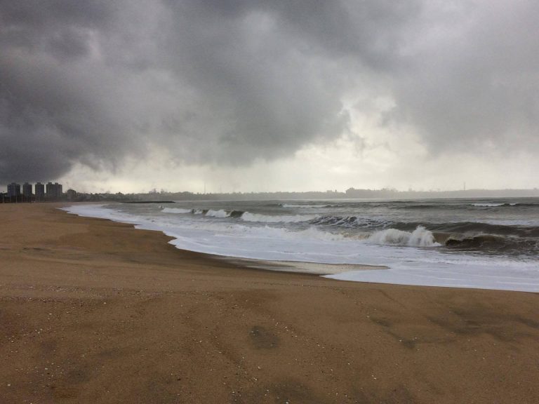 Feriadão com muitas nuvens e possibilidade de chuva em Vitória