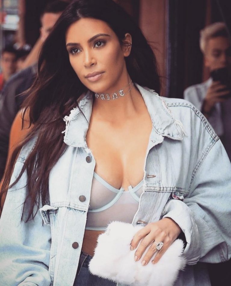 Para Kim Kardashian, selfie é coisa do passado