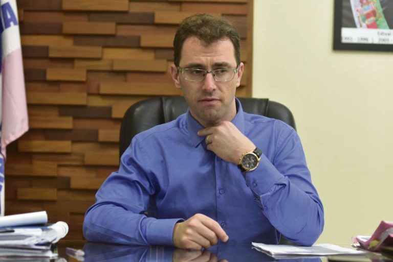 Golpista clona Whatsapp de prefeito e pede dinheiro a secretários