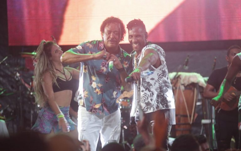 MP-BA apura nomes em banheiros masculino e feminino do ensaio do É o Tchan: ‘Inocentes’ e ‘ordinárias’