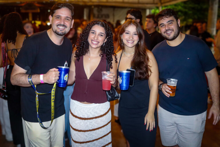 Calourada da FDV no Oásis Beach Club