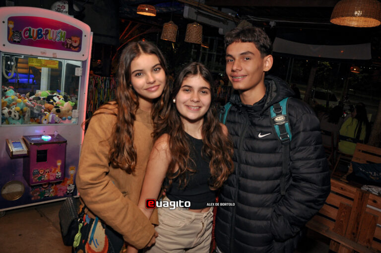 Fernanda de Paula no Caraíva Beach Bar, foto 33 de 127