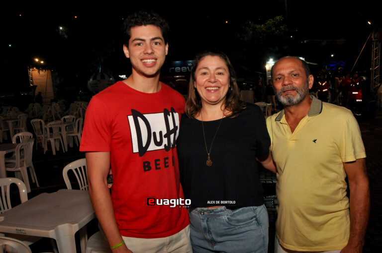 Boteco Colatina 2025 – Sexta – na Av. Beira Rio, foto 7 de 176