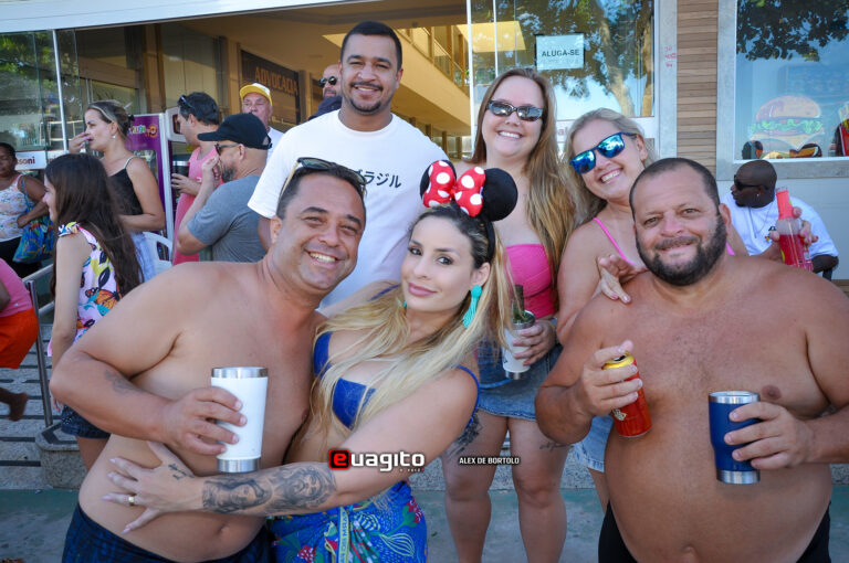 Lilian Lomeu em Barra do Sahy, foto 67 de 326