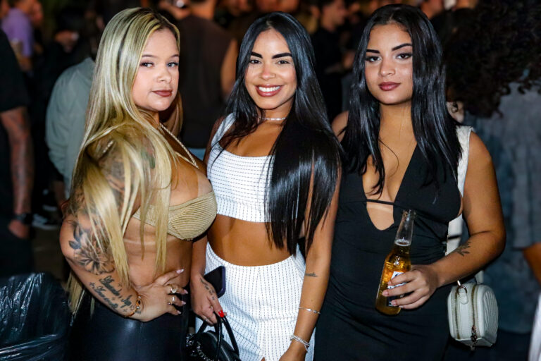 Noite Carioca no Oásis Beach Club
