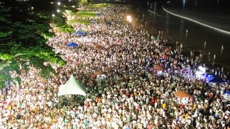Amado Batista em Vitória: data, horário e ingressos do show de 50 anos